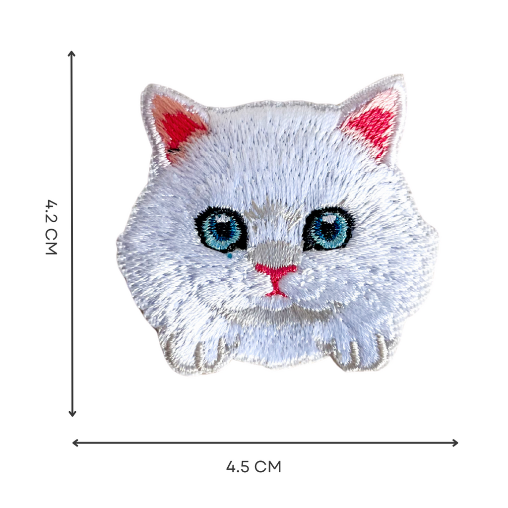 Cute White Chinchilla Persian Cat Self-Adhesive Embroidered Patch