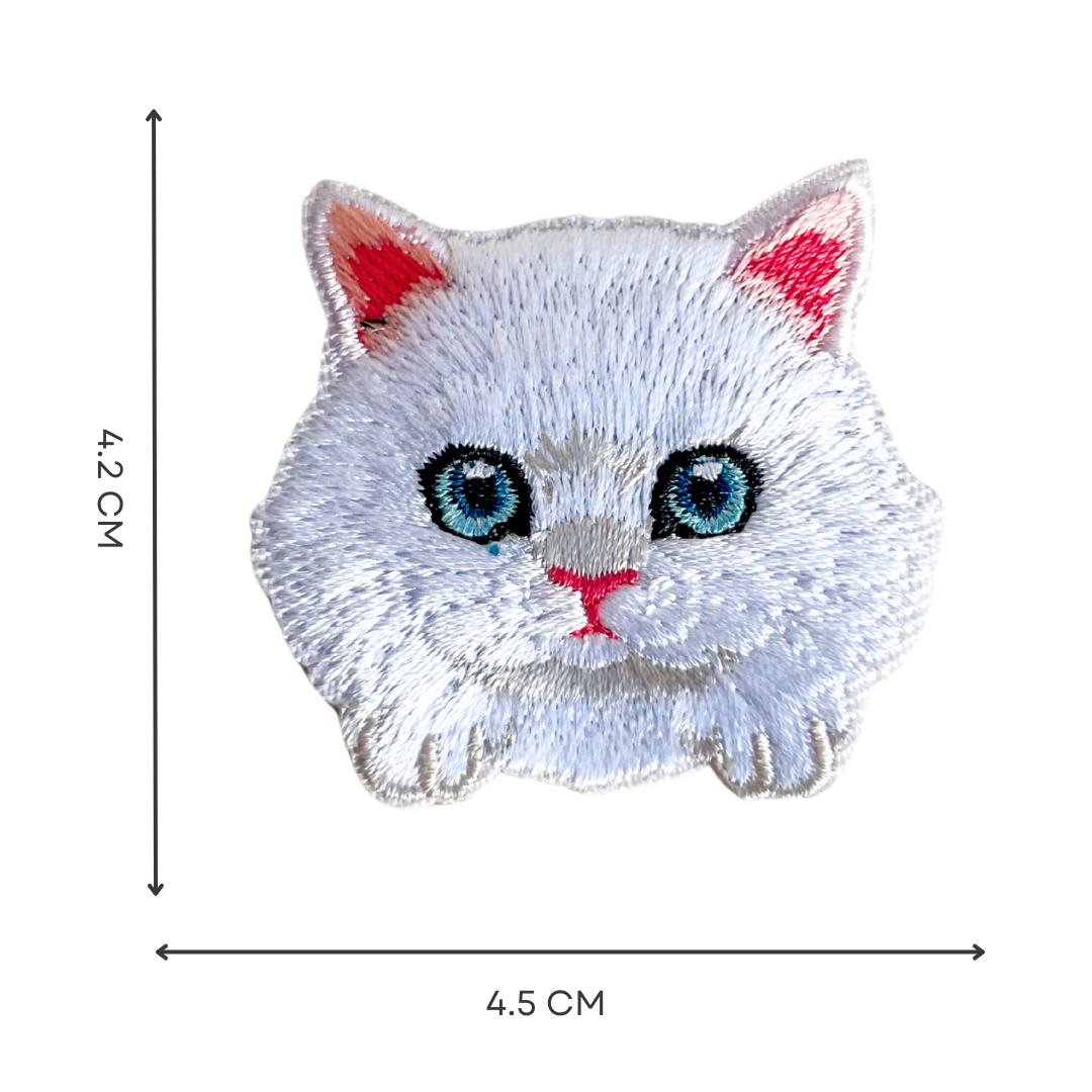 Cute White Chinchilla Persian Cat Self-Adhesive Embroidered Patch