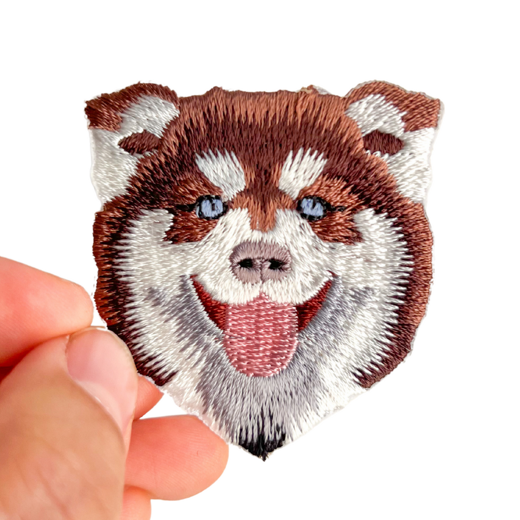 Cute Alaskan Malamute Dog Iron-On Embroidered Patch