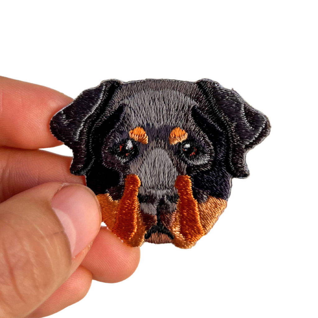 Cute Rottweiler Dog Iron-On Embroidered Patch